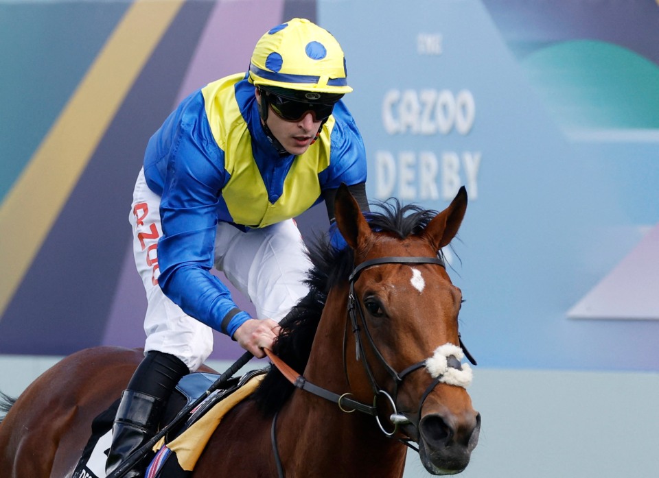 Star subject to enormous mid-week gamble now OUT of Royal Ascot following setback leaving Frankie Dettori without a ride