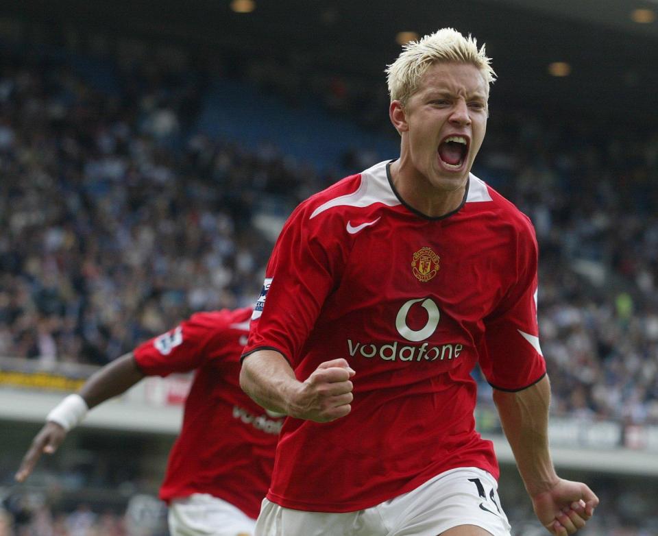 Former Man Utd star Alan Smith says he struggles to walk 17 years after John Arne Riise’s shot broke his leg in FA Cup