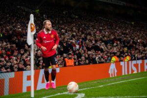 Why are Man Utd wearing black shorts against Man City in the FA Cup final?