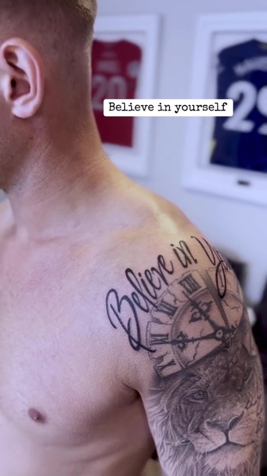 Emile Smith Rowe brutally trolled over ‘cringeworthy’ new tattoos including Spanish quote – but Arsenal fans love them