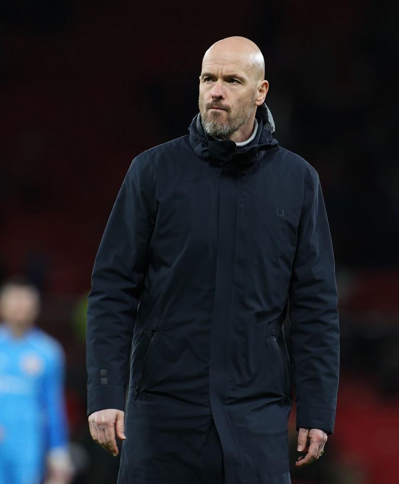 Man Utd boss Ten Hag BLOCKS goalkeeper’s move to Prem rival in biggest hint yet that De Gea will leave on free transfer