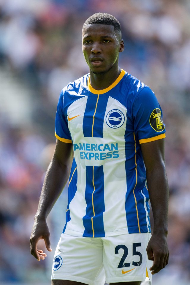 Arsenal in Moises Caicedo transfer blow as Chelsea have major advantage in race for Brighton star