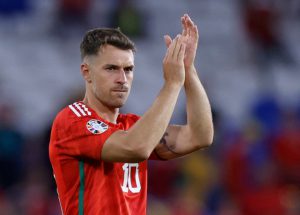 Arsenal legend Aaron Ramsey in talks over sensational transfer return to English football