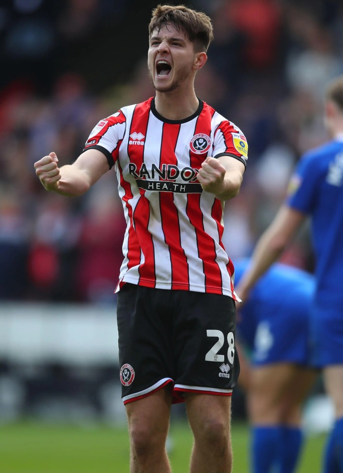 Sheffield United face anxious wait to see if they can complete spectacular triple transfer