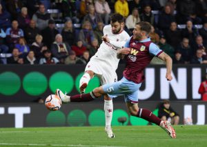 Burnley 0 Man Utd 1: Jonny Evans turns into Belfast Pirlo as Bruno Fernandes seals huge Red Devils win against Clarets