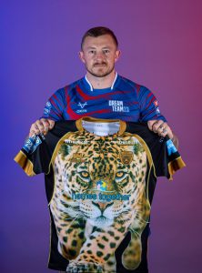 Bricklayer Josh Charnley aims to build Leigh’s Grand Final bid in play-offs