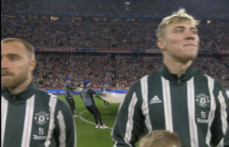 Man Utd fans absolutely love Rasmus Hojlund’s reaction during Champions League anthem vs Bayern Munich