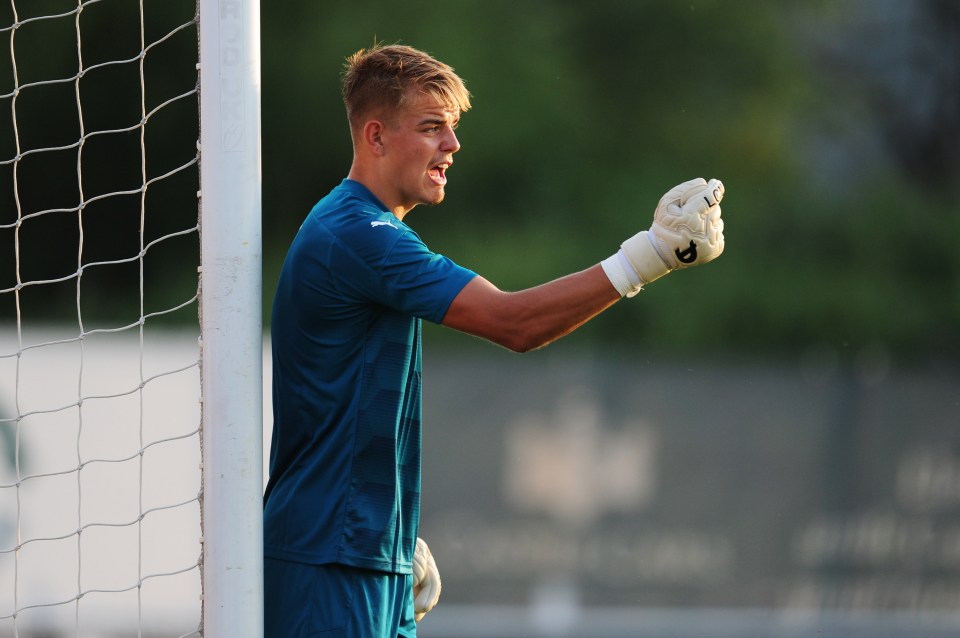 Man Utd complete eighth summer transfer after signing player released by League One side Oxford without playing a minute