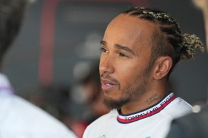 Lewis Hamilton SLAMS Mercedes for tactical blunder which ‘made no sense’ during F1’s Japanese GP