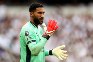 Sheff Utd and Tottenham ‘disgusted’ by racist abuse of Blades keeper Wes Foderingham