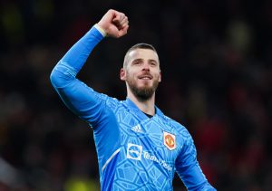 David de Gea urged NOT to rejoin Man Utd after being ‘kicked out’ as Gabby Agbonlahor slams ‘shambles’ of club