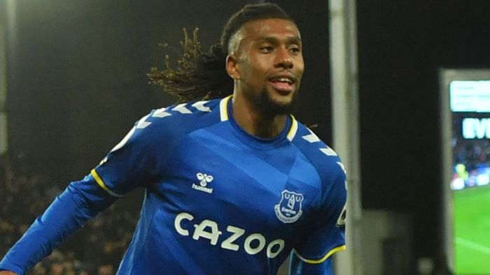 Iwobi pays tribute to Everton chairman Bill Kenwright