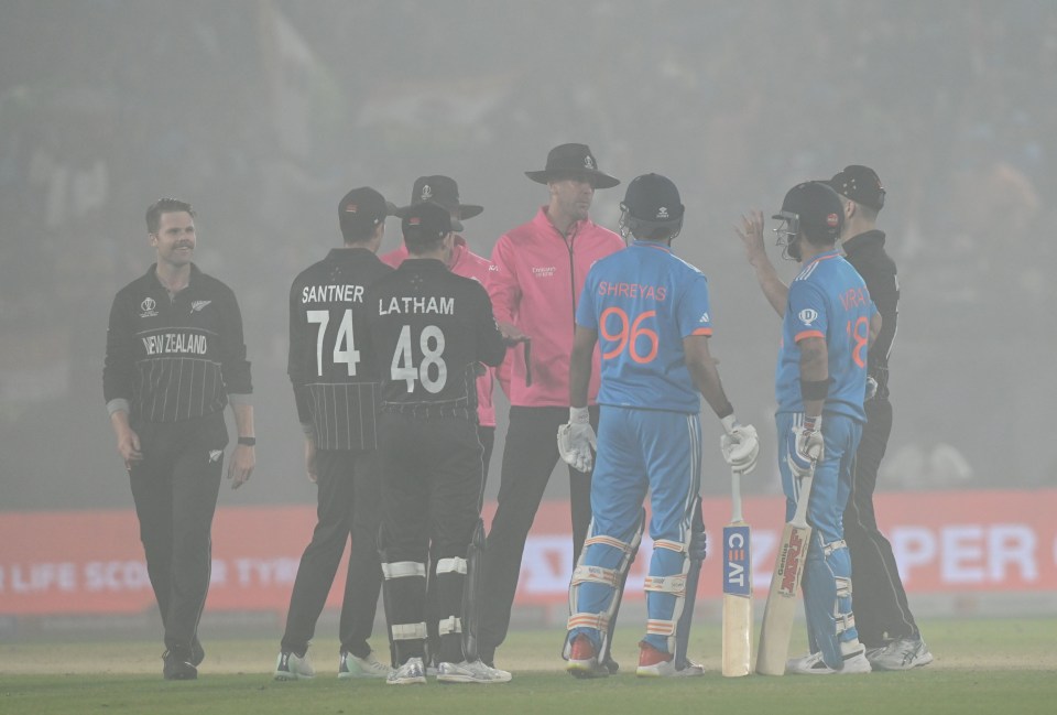 Cricket World Cup clash between India and New Zealand SUSPENDED due to fog as incredible pictures emerge