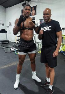 Anthony Joshua fans stunned by his ‘tremendous shape’ as he shows off body for first time since 4-day ‘darkness retreat’