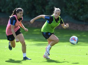 Beth Mead ‘chomping at the bit’ to return to action for Arsenal in fitness boost ahead of Liverpool clash