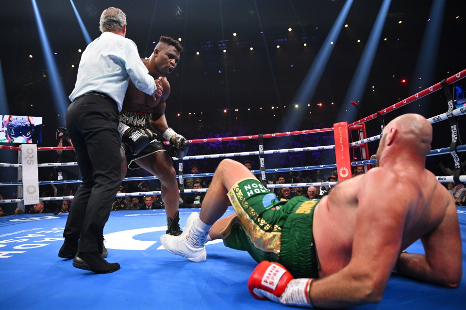 Fuming fans claim Tyson Fury vs Francis Ngannou is ‘RIGGED’ as Gypsy King secures hugely controversial points win