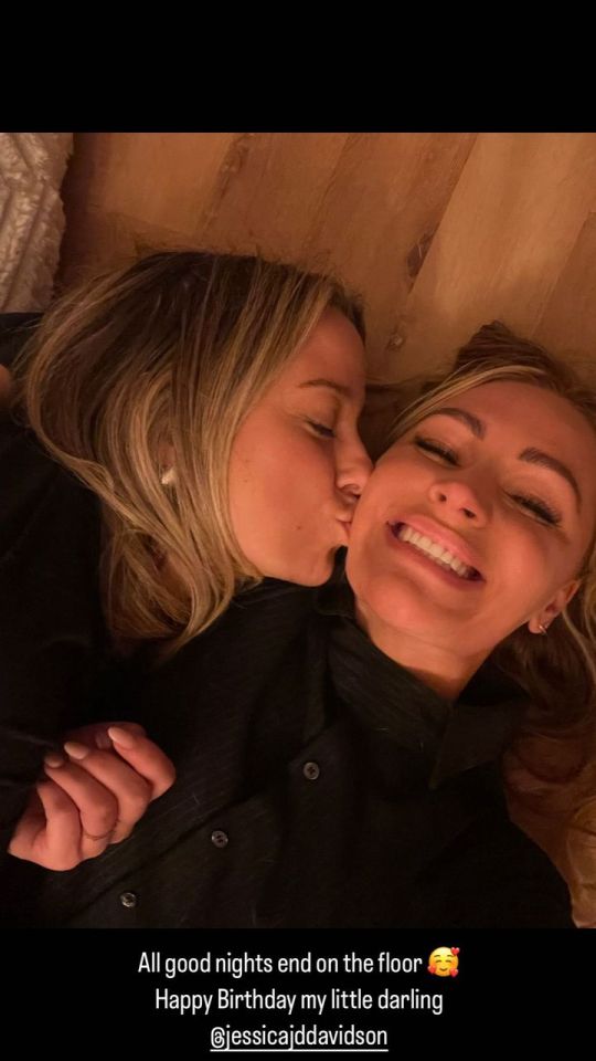 Laura Woods celebrates Arsenal win over Man City on living room floor after big birthday night out