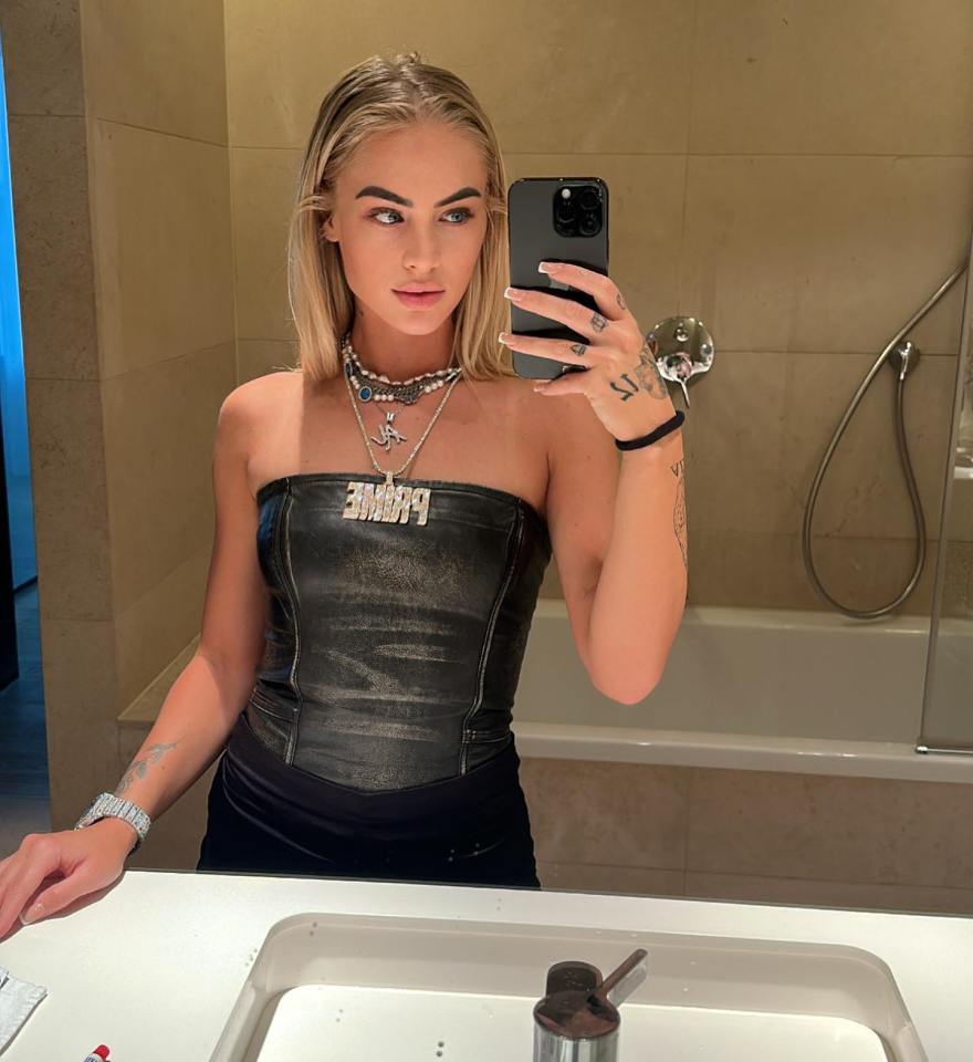 Glamorous footballer Alisha Lehmann stuns fans with fresh-faced look as they say ‘is this a different person?’