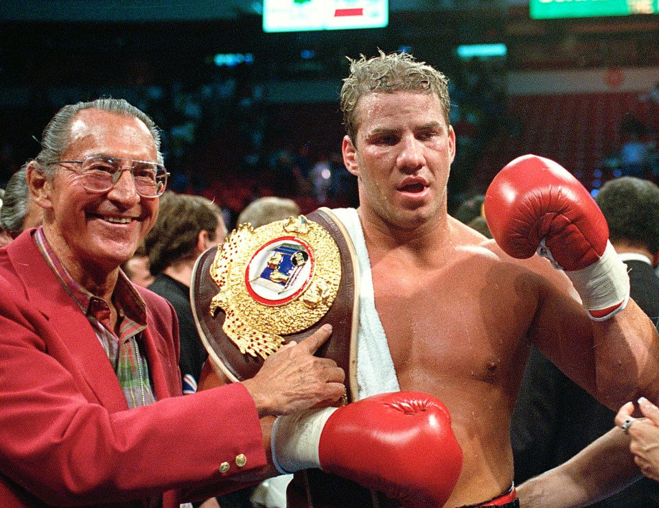 I was drinking beer when I was plucked out of crowd to fight main event after heavyweight got cold feet in dressing room