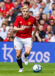 Man Utd outcast Donny van de Beek breaks silence on not being picked and sends transfer ultimatum to Erik ten Hag