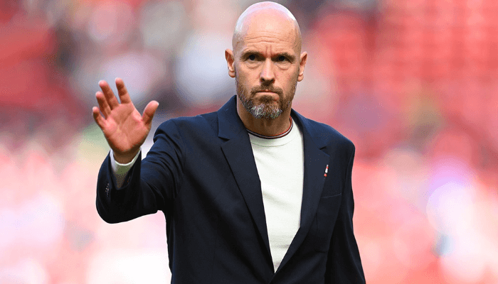 Ten Hag says not giving up on United, begs fans