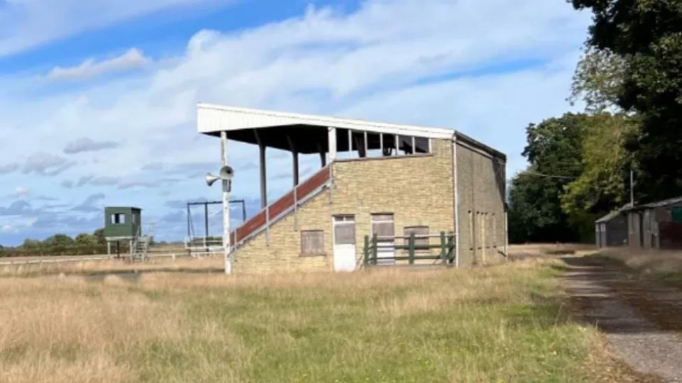 Historic horse racing grandstand left neglected and vandalised to undergo stunning transformation