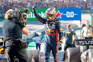 Lewis Hamilton’s Brazilian Grand Prix hopes shattered by ‘bruising’ sprint race as Max Verstappen wins in style