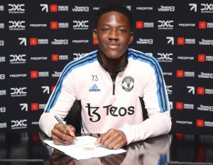 Kobbie Mainoo set for bumper pay rise after week to remember but Man Utd determined to keep new golden boy grounded