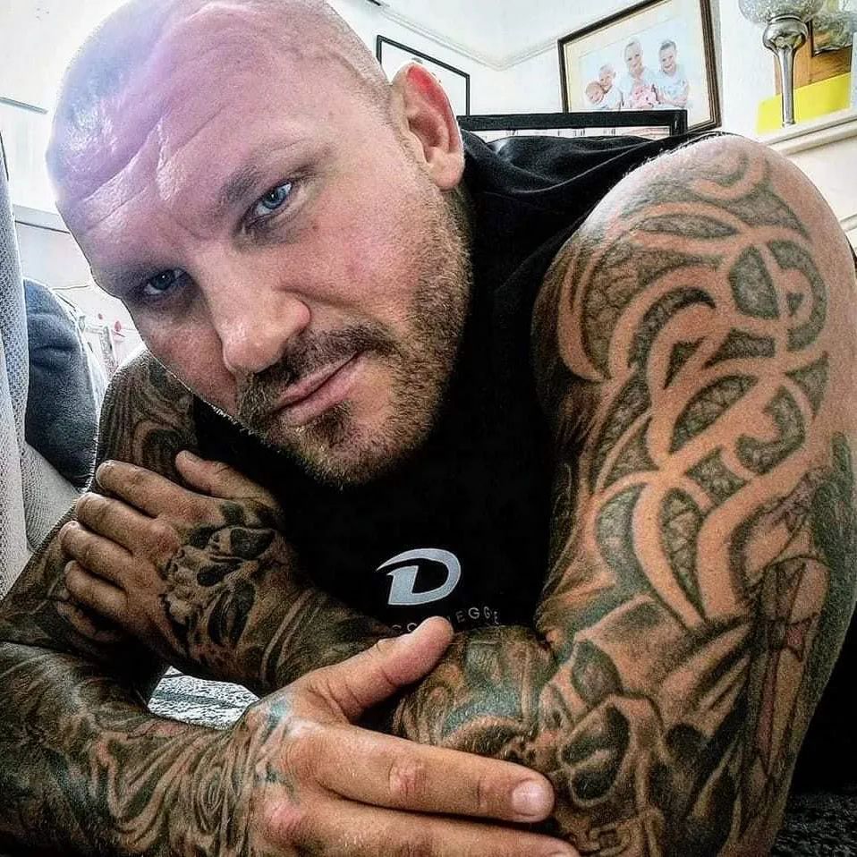 Brit bare-knuckle boxer Decca Heggie to be deported from Philippines in ‘fugitive’ row as he posts tearful ‘last video’