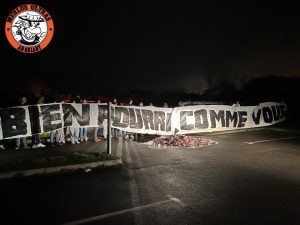 FC Lorient stars arrive at training to 400kg of ROTTEN FISH and warning message from club’s ultras