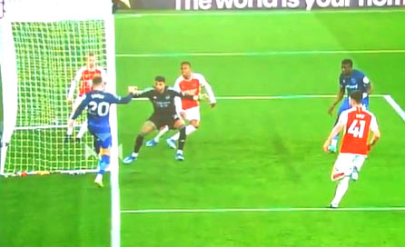 New footage ‘proves’ whether Soucek goal at Arsenal should’ve stood as fans ask ‘why can’t Premier League do this?’