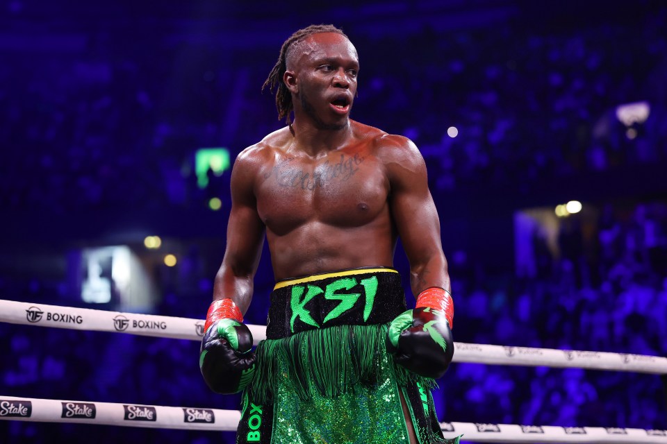 KSI announces huge live stream of sparring session at worst possible time for rival Jake Paul