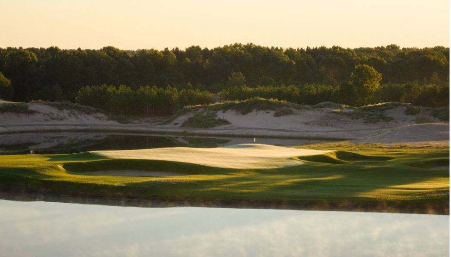 How legendary abandoned golf course was recreated by ROBOT bulldozers 1,000 miles away from original site