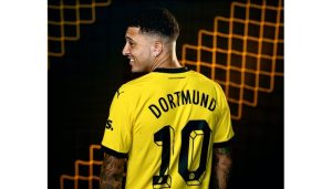 Dortmund return excites Sancho