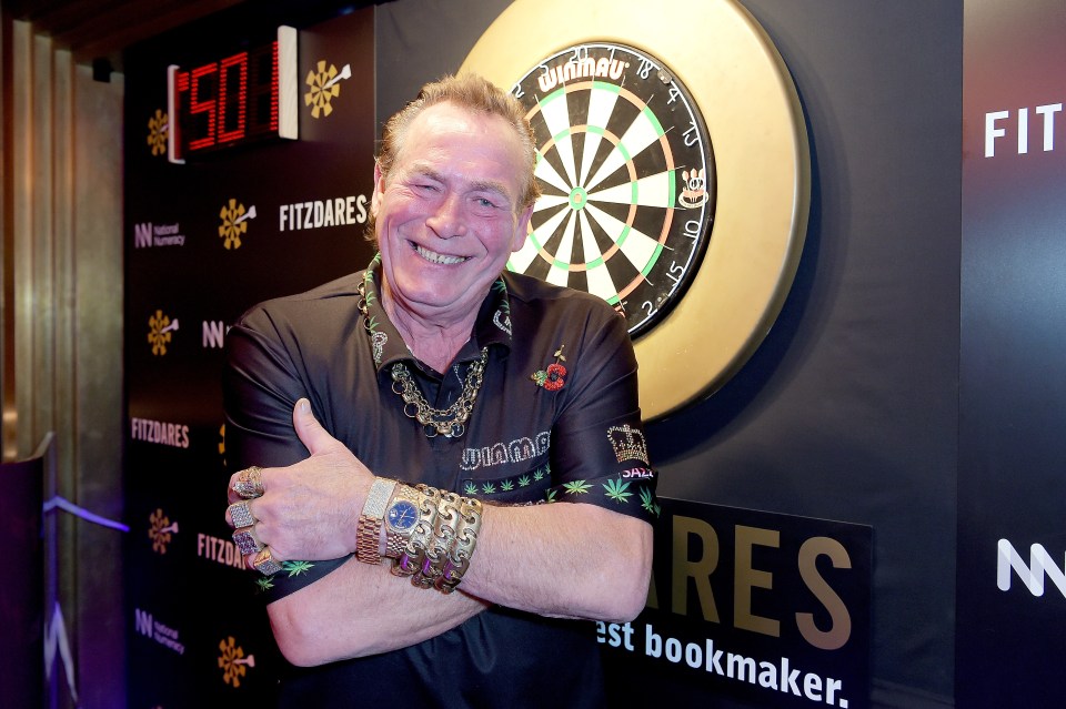 Darts legend Bobby George fires blunt warning to teen sensation Luke Littler ahead of 16-year-old’s Premier League debut