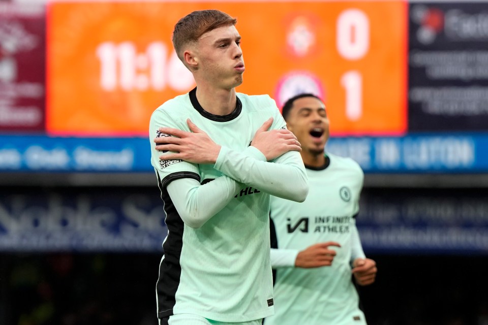 Chelsea star Cole Palmer brutally warned to ‘watch himself’ over what he did in clash with Luton