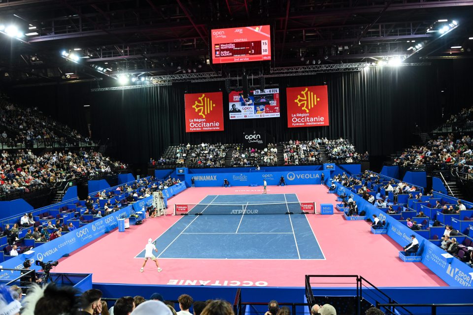 Tennis match STOPPED due to medical emergency as former US Open semi-finalist Gael Monfils plays in front of home crowd