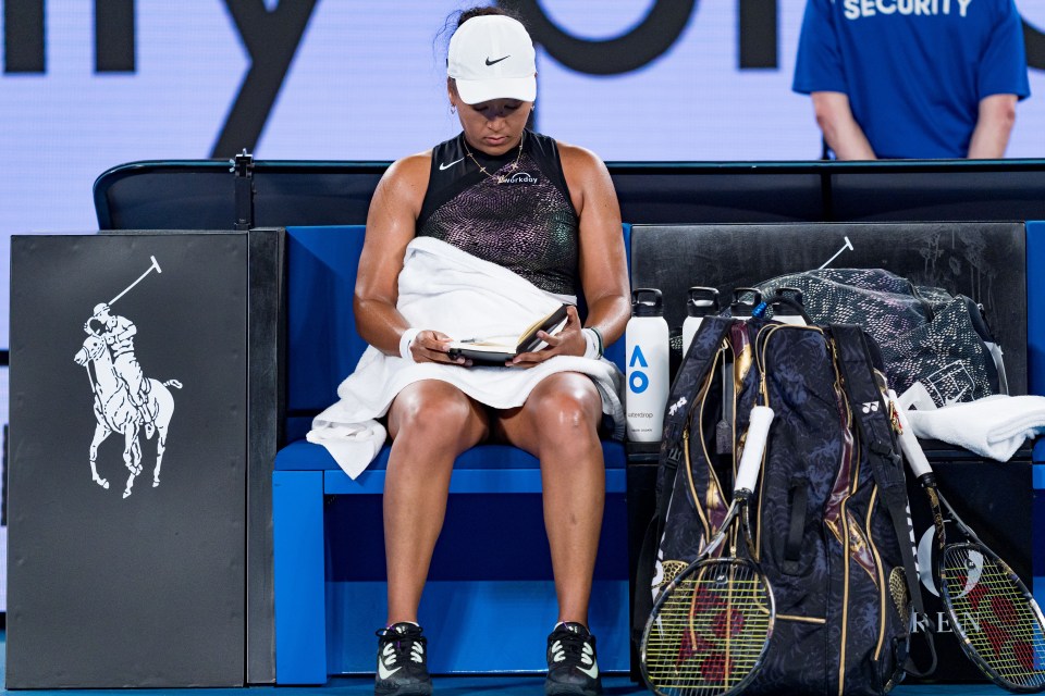 Naomi Osaka stuns Australian Open fans with bizarre act in first Grand Slam match since becoming a mum