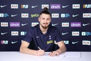 Tottenham announce Radu Dragusin transfer as Romania star joins after ‘rejecting twice as much money from Bayern’