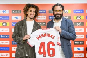 Hannibal Mejbri reveals Man Utd team-mates endorsed Sevilla loan transfer after Europa League humiliation