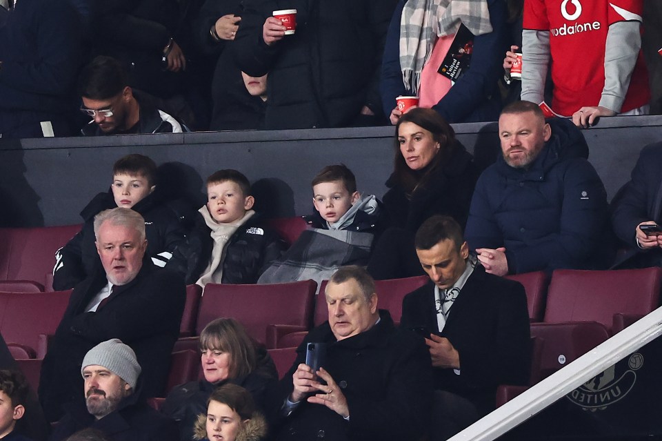 Wayne Rooney meets Abdu Rozik and Luke Littler as he, Coleen and kids pose with influencer and darts ace at Old Trafford