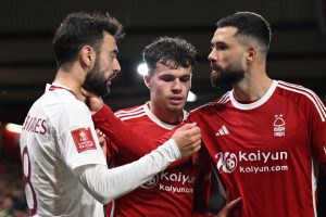 Nottingham Forest star grabs Bruno Fernandes by the THROAT but dodges red card leaving Man Utd fans fuming