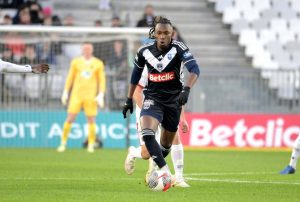 Bordeaux star Alberth Elis rushed to hospital after collapsing on the pitch and suffering ‘violent blow to the head’