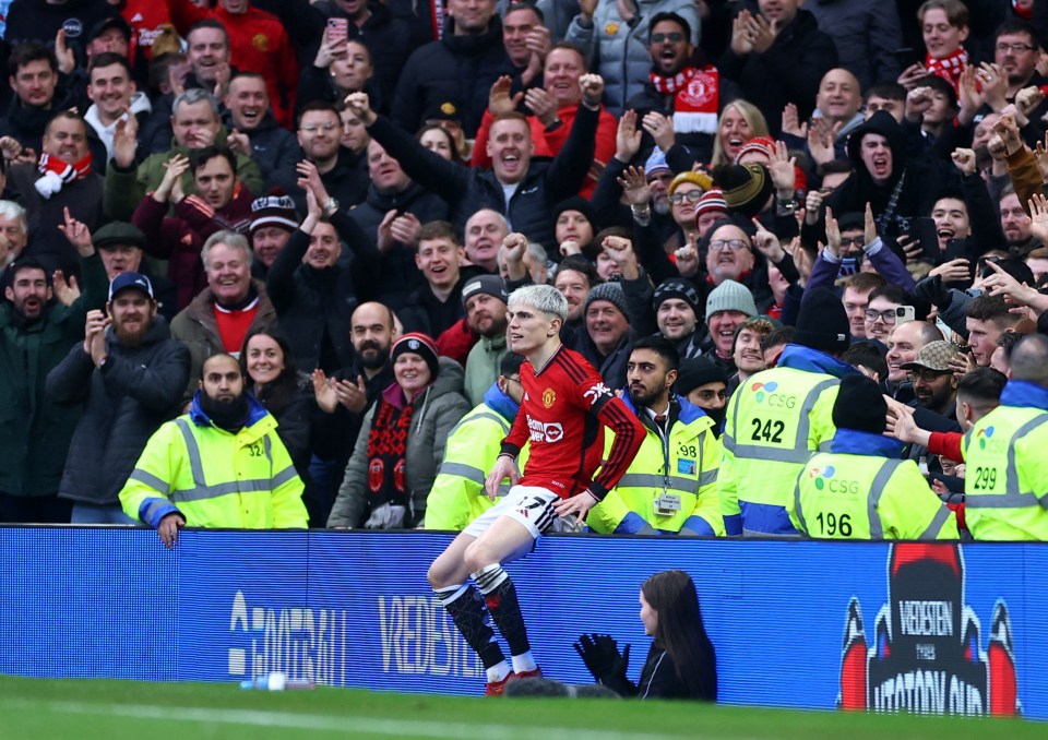 Eagle-eyed Man Utd fans love Garnacho’s ‘s***housery’ as they spot ‘cold’ celebration was a dig at West Ham star