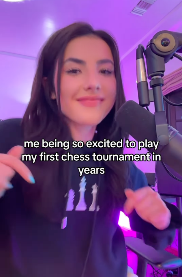 ‘World’s sexiest chess star’ finally returns after mystery two-year absence – but loses to 11 year old