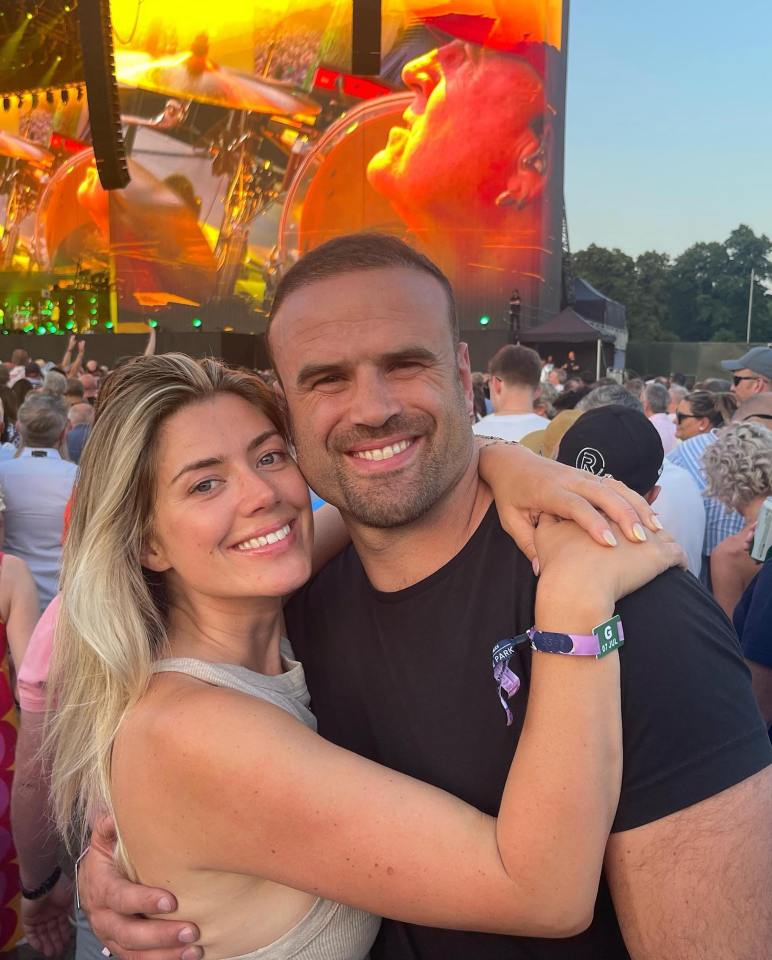 Who is Jamie Roberts’ wife Nicole?