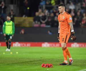 Match suspended after two remote control cars enter pitch and start doing flips in penalty area with player booting one