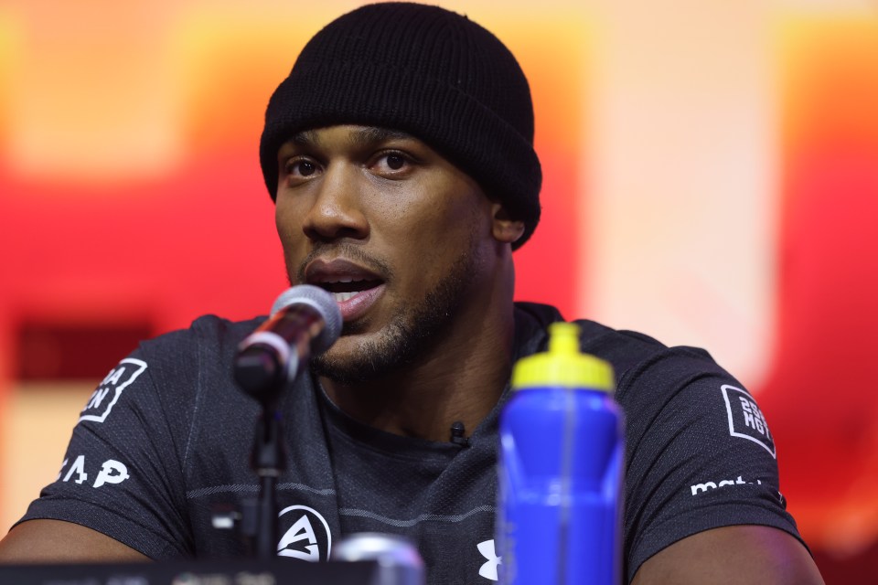 Anthony Joshua ranks greatest heavyweights ever including Mike Tyson but snubs Tyson Fury from top tier