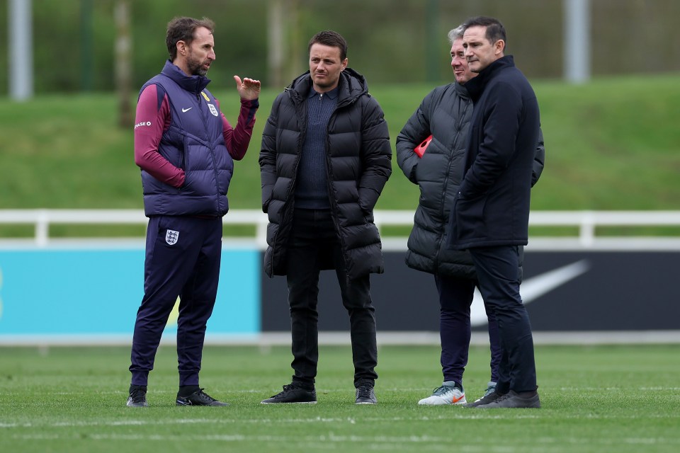 England fans think Premier League legend will replace Southgate as manager after spotting him watching training