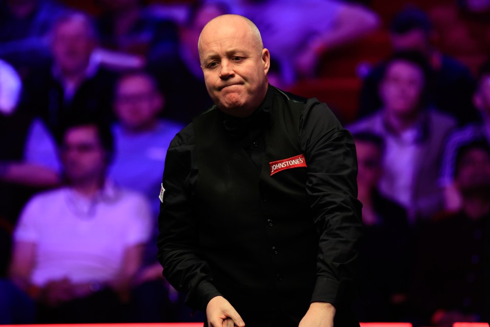 Snooker star John Higgins misses out on historic 167 break and £400,000 prize after fans break protocol